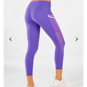 Fabletics New Trinity Mid-Rise Pocket Leggings